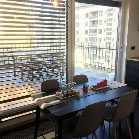 Rok's Mini Penthouse Liubliana