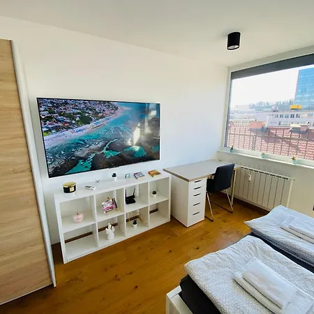 Rok's Mini Penthouse * Любляна